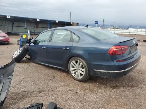 1VWLA7A36KC000708 2019 VOLKSWAGEN PASSAT - Image 2