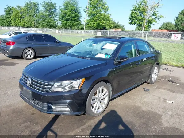 1VWLA7A36KC002054 2019 VOLKSWAGEN PASSAT - Image 2