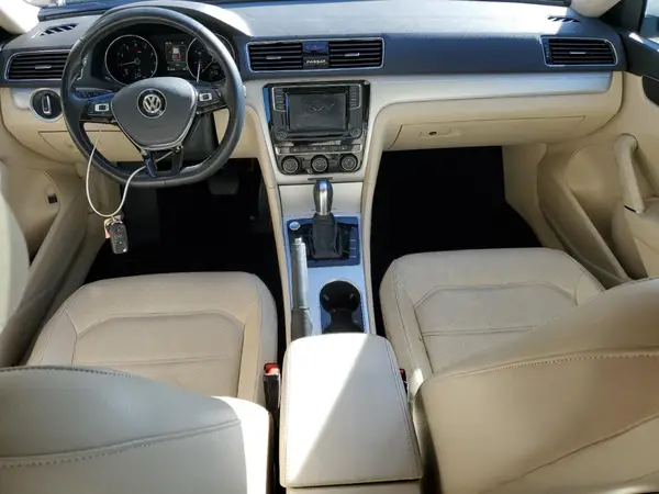 1VWLA7A36KC003270 2019 VOLKSWAGEN PASSAT - Image 8