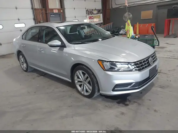 1VWLA7A36KC004340 2019 VOLKSWAGEN PASSAT - Image 1