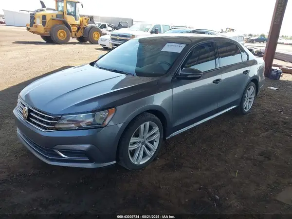 1VWLA7A36KC004466 2019 VOLKSWAGEN PASSAT - Image 2