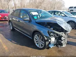 1VWLA7A36KC006413 2019 VOLKSWAGEN PASSAT