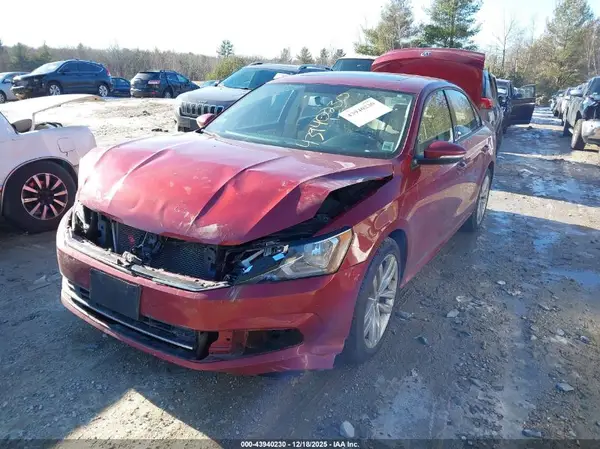 1VWLA7A36KC008453 2019 VOLKSWAGEN PASSAT - Image 2