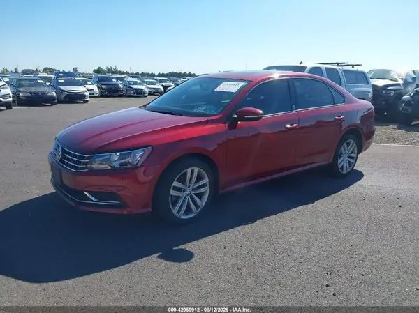 1VWLA7A36KC009036 2019 VOLKSWAGEN PASSAT - Image 2