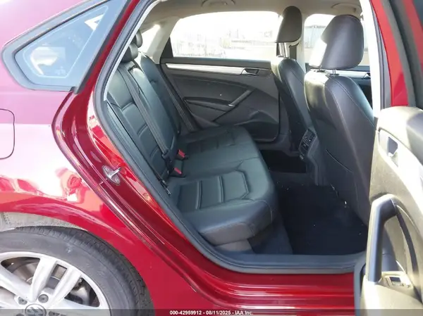 1VWLA7A36KC009036 2019 VOLKSWAGEN PASSAT - Image 8