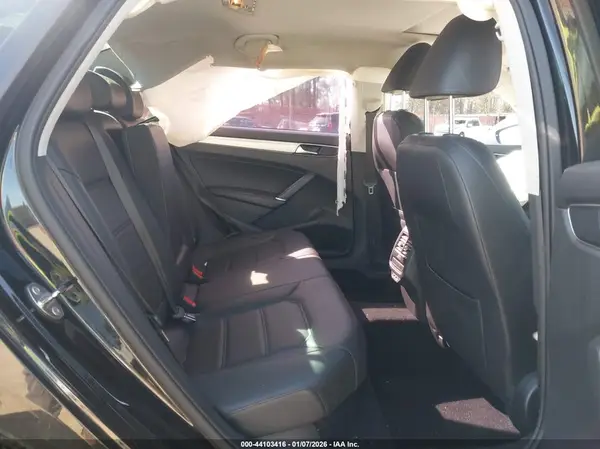 1VWLA7A36KC013457 2019 VOLKSWAGEN PASSAT - Image 8