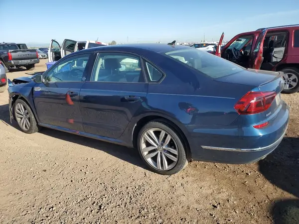 1VWLA7A37KC003598 2019 VOLKSWAGEN PASSAT - Image 2