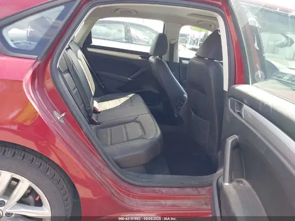 1VWLA7A37KC007702 2019 VOLKSWAGEN PASSAT - Image 8