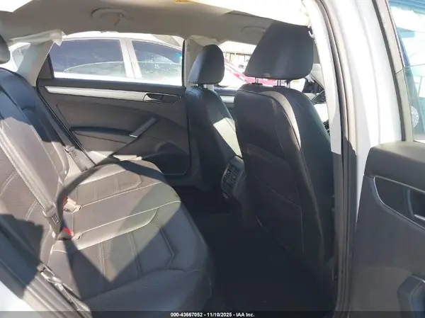 1VWLA7A37KC012222 2019 VOLKSWAGEN PASSAT - Image 8