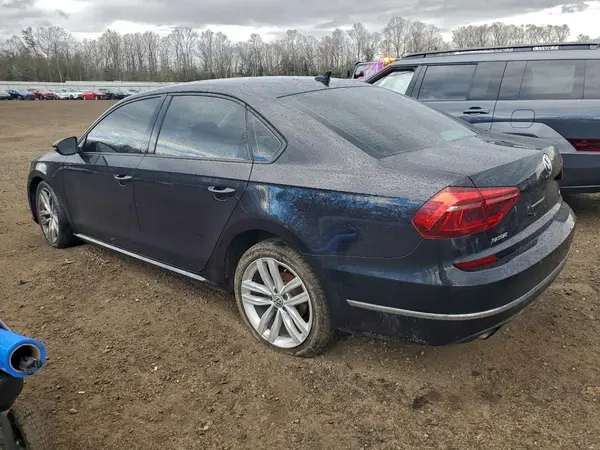 1VWLA7A37KC012852 2019 VOLKSWAGEN PASSAT - Image 2