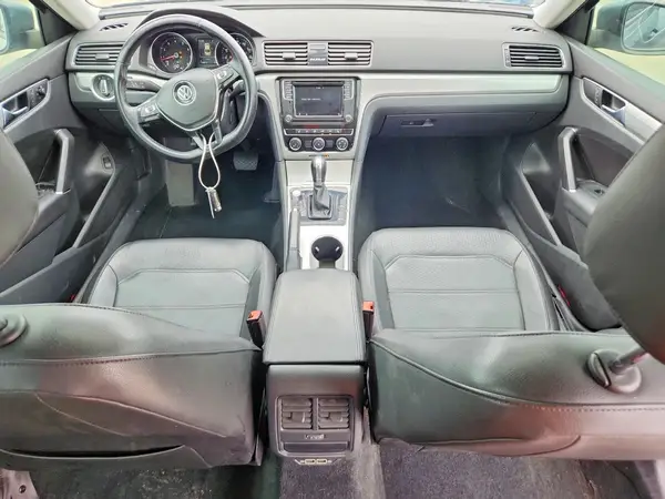 1VWLA7A38KC003819 2019 VOLKSWAGEN PASSAT - Image 8