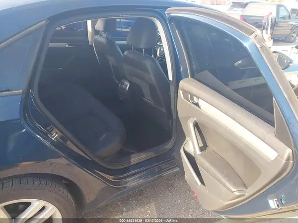 1VWLA7A38KC004534 2019 VOLKSWAGEN PASSAT - Image 8