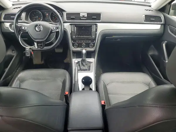 1VWLA7A38KC006543 2019 VOLKSWAGEN PASSAT - Image 8