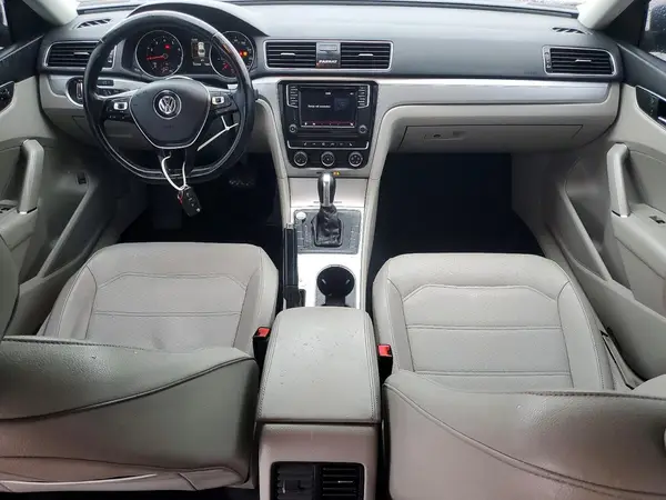 1VWLA7A38KC011208 2019 VOLKSWAGEN PASSAT - Image 8