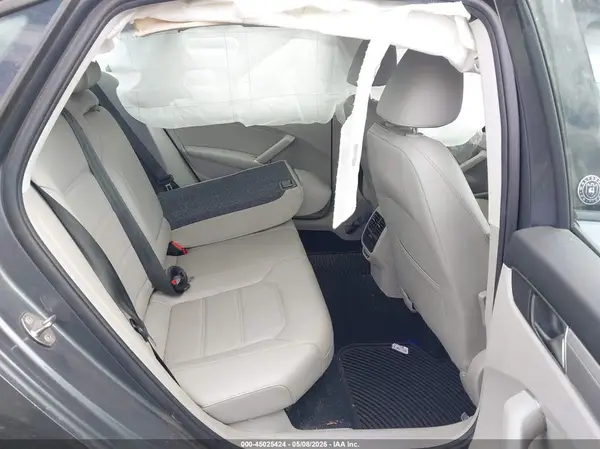 1VWLA7A38KC013153 2019 VOLKSWAGEN PASSAT - Image 8