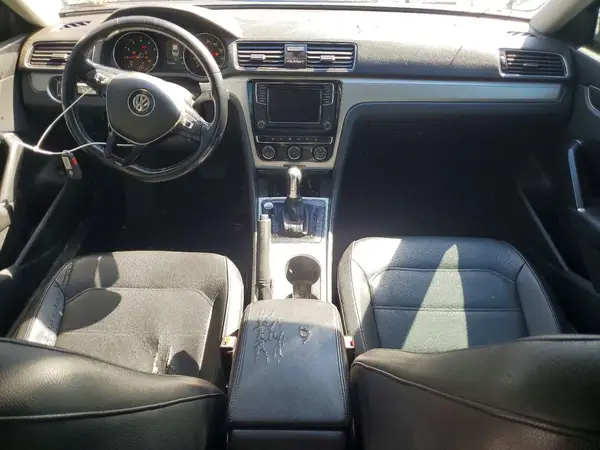 1VWLA7A38KC013394 2019 VOLKSWAGEN PASSAT - Image 8
