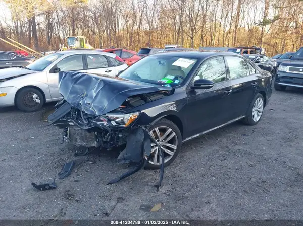 1VWLA7A39KC003411 2019 VOLKSWAGEN PASSAT - Image 2