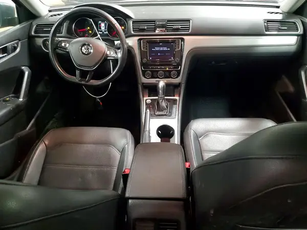 1VWLA7A39KC003795 2019 VOLKSWAGEN PASSAT - Image 8