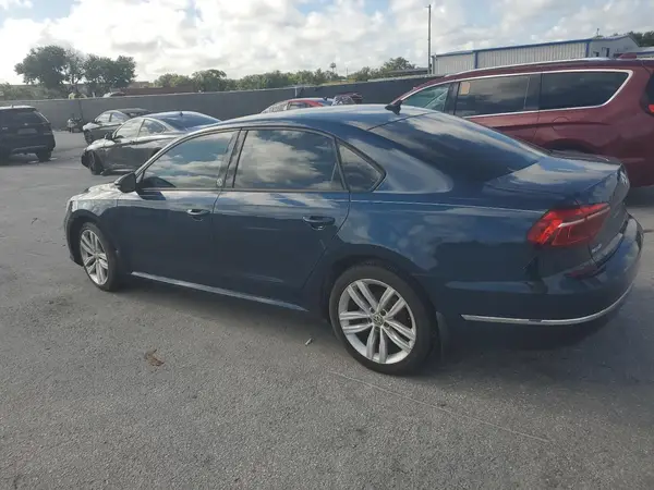 1VWLA7A39KC004252 2019 VOLKSWAGEN PASSAT - Image 2