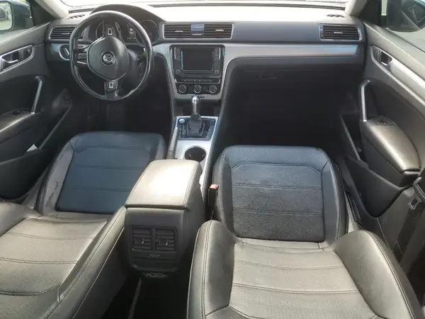1VWLA7A39KC004252 2019 VOLKSWAGEN PASSAT - Image 8