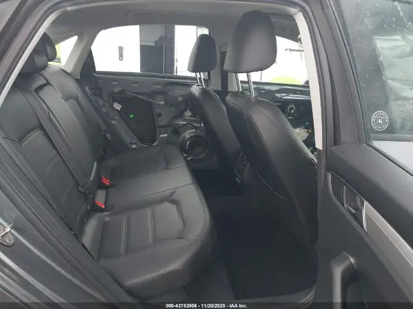 1VWLA7A39KC005966 2019 VOLKSWAGEN PASSAT - Image 8