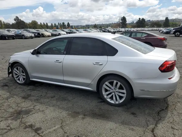 1VWLA7A39KC006065 2019 VOLKSWAGEN PASSAT - Image 2