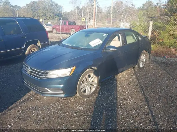 1VWLA7A39KC006275 2019 VOLKSWAGEN PASSAT - Image 2