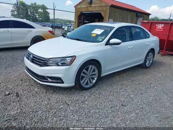 1VWLA7A39KC006695 2019 VOLKSWAGEN PASSAT - Image 2
