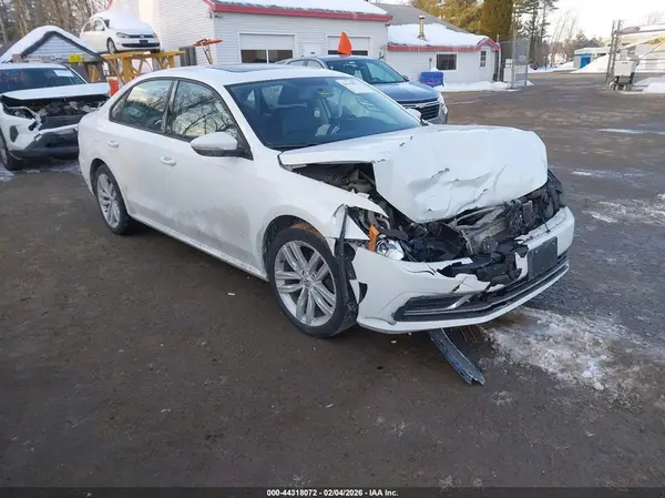 1VWLA7A39KC011301 2019 VOLKSWAGEN PASSAT - Image 1