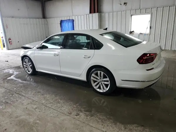 1VWLA7A39KC011959 2019 VOLKSWAGEN PASSAT - Image 2