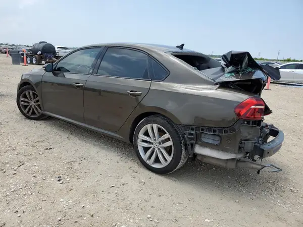 1VWLA7A39KC012089 2019 VOLKSWAGEN PASSAT - Image 2