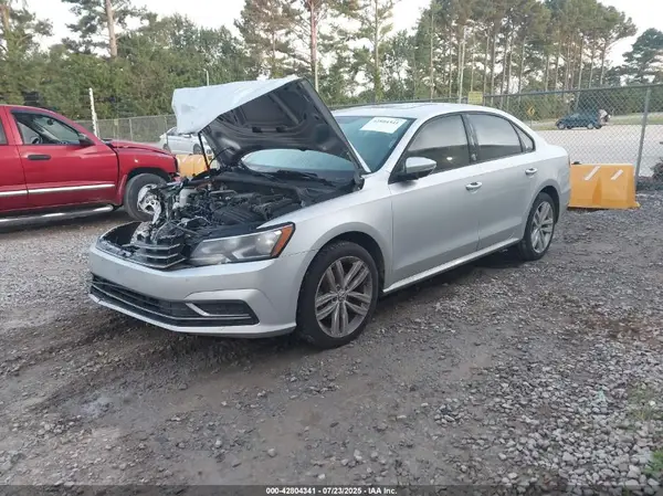 1VWLA7A39KC012464 2019 VOLKSWAGEN PASSAT - Image 2
