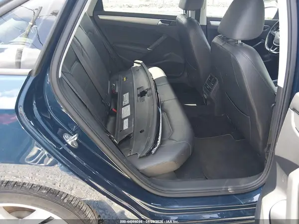 1VWLA7A39KC012948 2019 VOLKSWAGEN PASSAT - Image 8