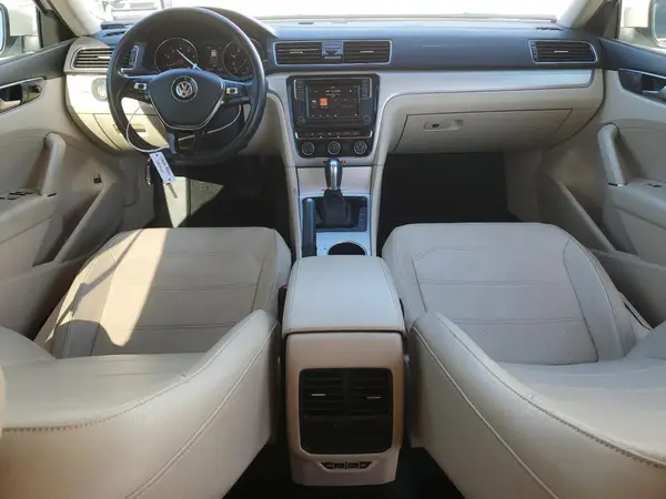 1VWLA7A39KC012996 2019 VOLKSWAGEN PASSAT - Image 8