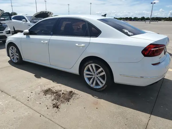 1VWLA7A39KC014246 2019 VOLKSWAGEN PASSAT - Image 2