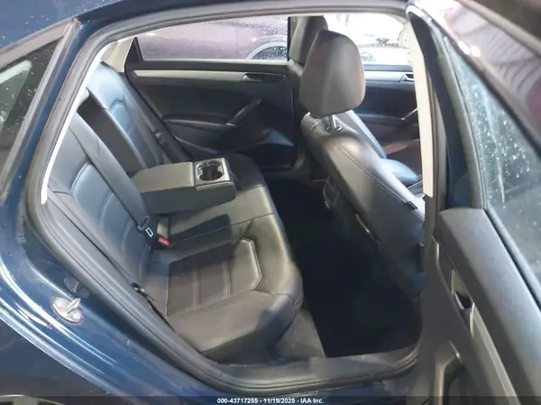 1VWLA7A3XKC006463 2019 VOLKSWAGEN PASSAT - Image 8