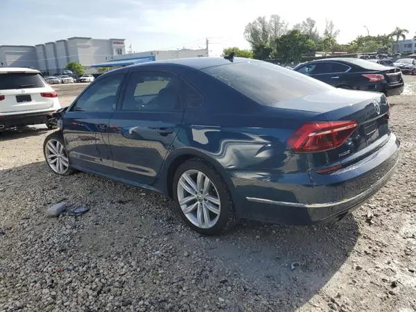 1VWLA7A3XKC006494 2019 VOLKSWAGEN PASSAT - Image 2