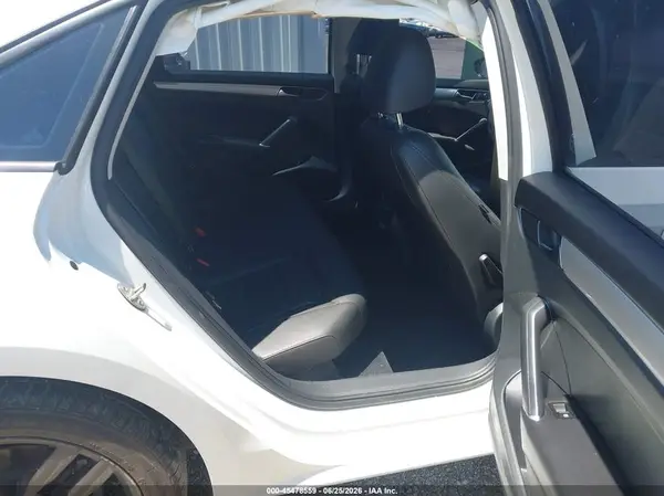 1VWLA7A3XKC007287 2019 VOLKSWAGEN PASSAT - Image 8