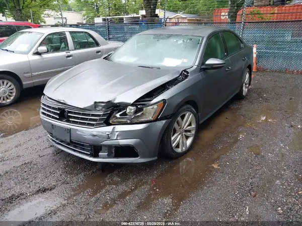 1VWLA7A3XKC007449 2019 VOLKSWAGEN PASSAT - Image 2
