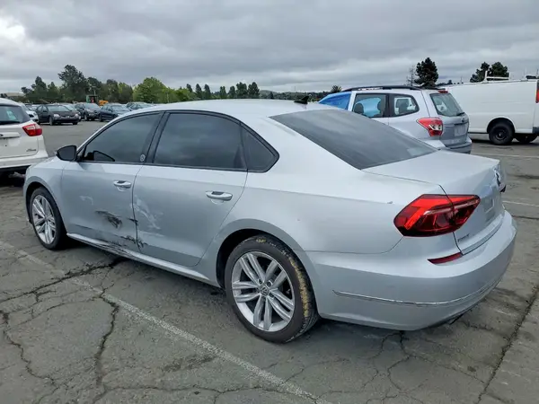 1VWLA7A3XKC008567 2019 VOLKSWAGEN PASSAT - Image 2