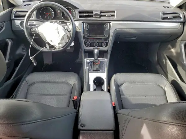 1VWLA7A3XKC008858 2019 VOLKSWAGEN PASSAT - Image 8