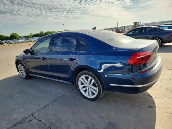 1VWLA7A3XKC008911 2019 VOLKSWAGEN PASSAT - Image 2