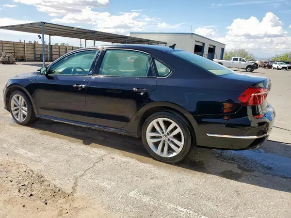 1VWLA7A3XKC009900 2019 VOLKSWAGEN PASSAT - Image 2