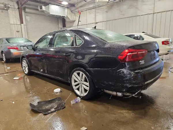 1VWLA7A3XKC009945 2019 VOLKSWAGEN PASSAT - Image 2