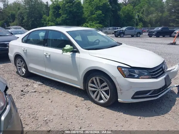 1VWLA7A3XKC010173 2019 VOLKSWAGEN PASSAT - Image 1