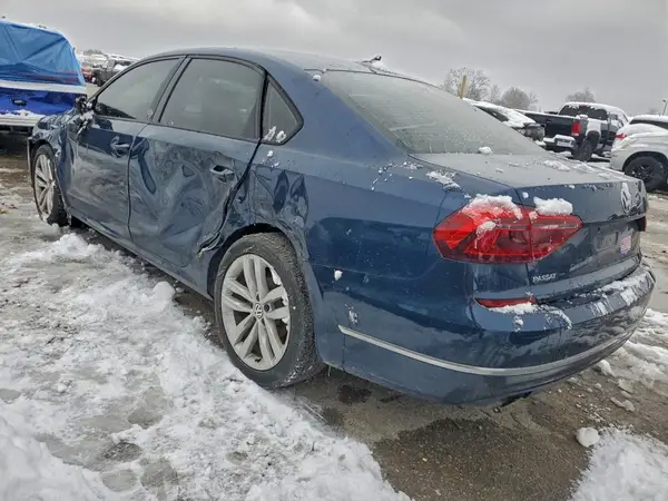 1VWLA7A3XKC010481 2019 VOLKSWAGEN PASSAT - Image 2