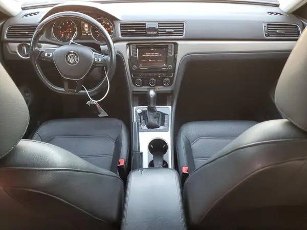 1VWLA7A3XKC011596 2019 VOLKSWAGEN PASSAT - Image 8