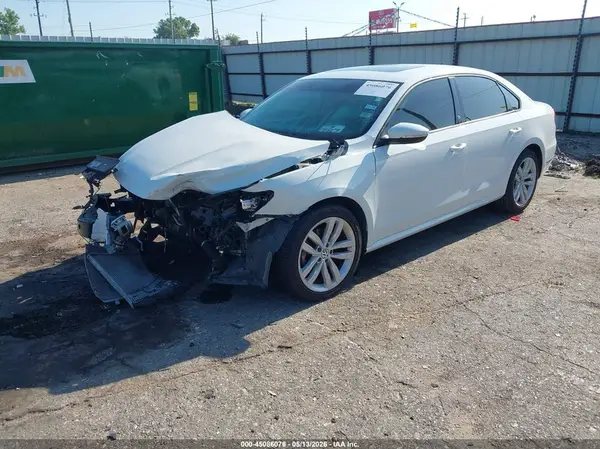 1VWLA7A3XKC013610 2019 VOLKSWAGEN PASSAT - Image 2