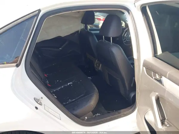 1VWLA7A3XKC013610 2019 VOLKSWAGEN PASSAT - Image 8