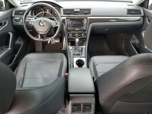 1VWMA7A32KC003027 2019 VOLKSWAGEN PASSAT - Image 8